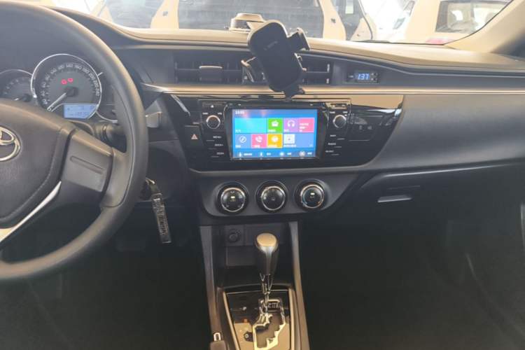 Used Toyota Levin 2014 1.6G CVT Elite Edition Audio And AC Panel