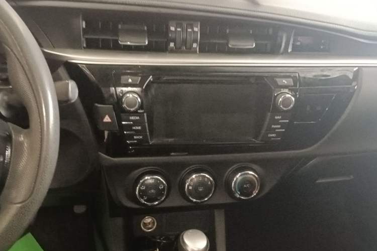Used Toyota Levin 2014 1.6G CVT Elite Edition Audio And AC Panel