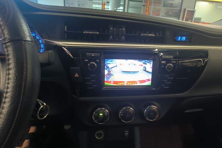 Used Toyota Levin 2014 1.8 GS CVT Elite Edition Audio And AC Panel