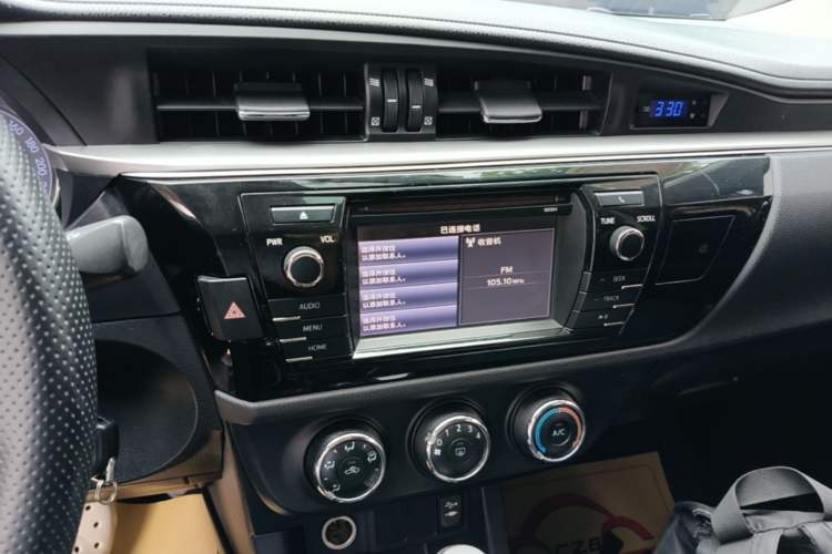 Used Toyota Levin 2014 1.8 GS CVT Elite Edition Audio And AC Panel