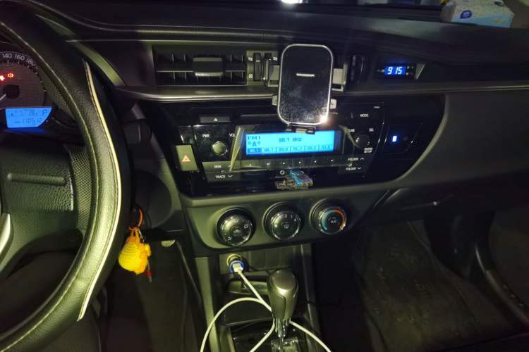 Used Toyota Levin 2014 1.6G CVT Elite Edition Audio And AC Panel