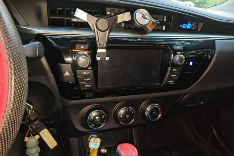 Used Toyota Levin 2014 1.6G CVT Elite Edition Audio And AC Panel
