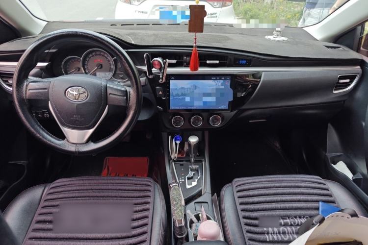 Used Toyota Levin 2014 1.6G CVT Elite Edition Center Console