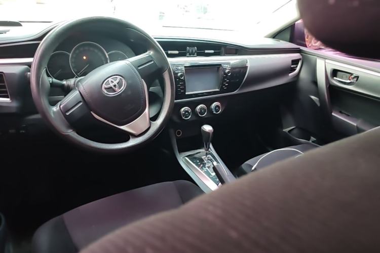 Used Toyota Levin 2014 1.6G CVT Elite Edition Center Console