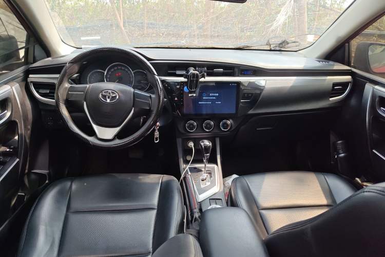 Used Toyota Levin 2014 1.6G CVT Elite Edition Center Console