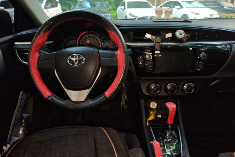 Used Toyota Levin 2014 1.6G CVT Elite Edition Center Console