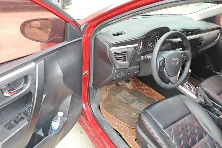 Used Toyota Levin 2014 1.8 GS CVT Elite Edition Driver Seat