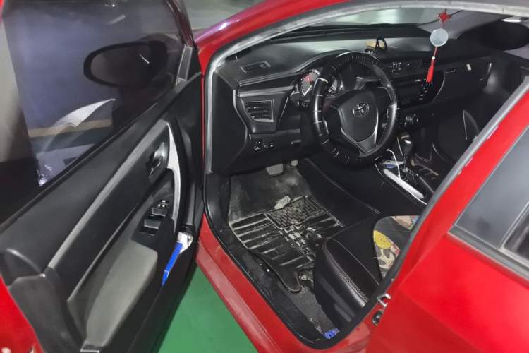 Used Toyota Levin 2014 1.8 GS CVT Elite Edition Driver Seat