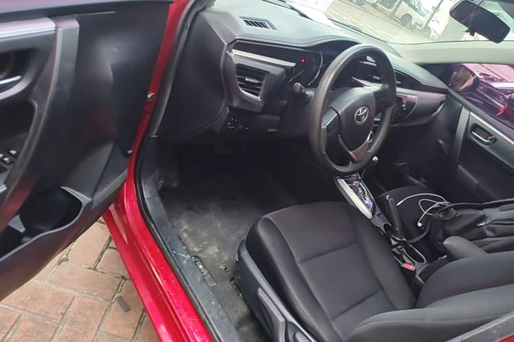 Used Toyota Levin 2014 1.6G CVT Elite Edition Driver Seat