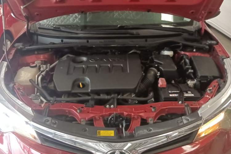 Used Toyota Levin 2014 1.6G CVT Elite Edition Engine Bay