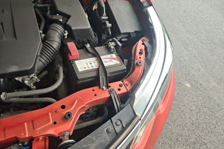 Used Toyota Levin 2014 1.6G CVT Elite Edition Engine Bay Left
