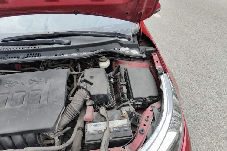 Used Toyota Levin 2014 1.6G CVT Elite Edition Engine Bay Left