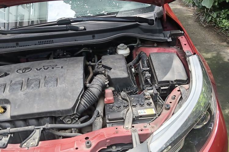 Used Toyota Levin 2014 1.6G CVT Elite Edition Engine Bay Left