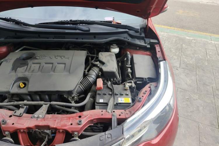 Used Toyota Levin 2014 1.6G CVT Elite Edition Engine Bay Left