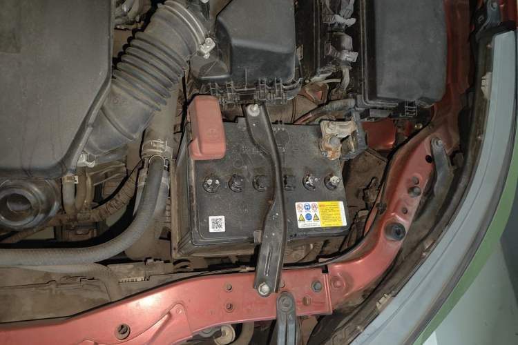 Used Toyota Levin 2014 1.8 GS CVT Elite Edition Engine Bay Left