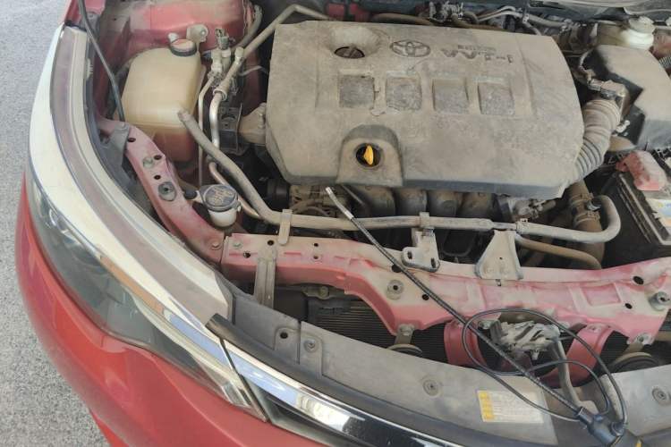 Used Toyota Levin 2014 1.6G CVT Elite Edition Engine Bay Right