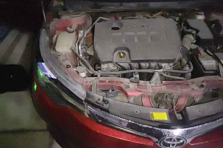 Used Toyota Levin 2014 1.6G CVT Elite Edition Engine Bay Right