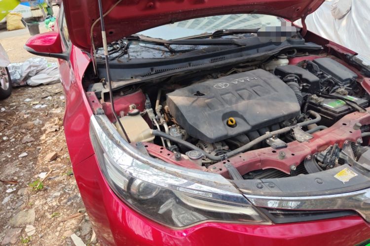 Used Toyota Levin 2014 1.6G CVT Elite Edition Engine Bay Right
