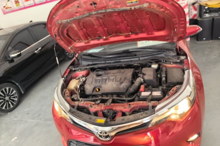 Used Toyota Levin 2014 1.6G CVT Elite Edition Engine Bay