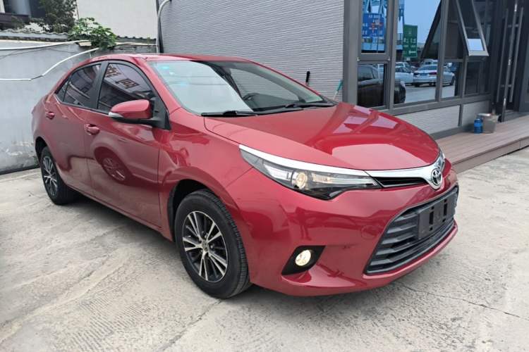 Used Toyota Levin 2014 1.6G CVT Elite Edition Front Right 45 Deg