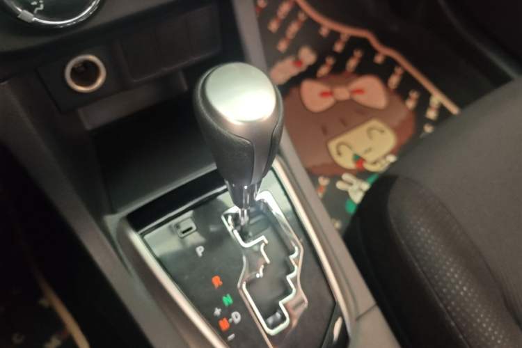 Used Toyota Levin 2014 1.6G CVT Elite Edition Gear Lever