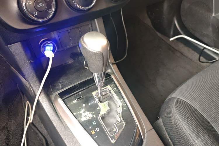 Used Toyota Levin 2014 1.6G CVT Elite Edition Gear Lever