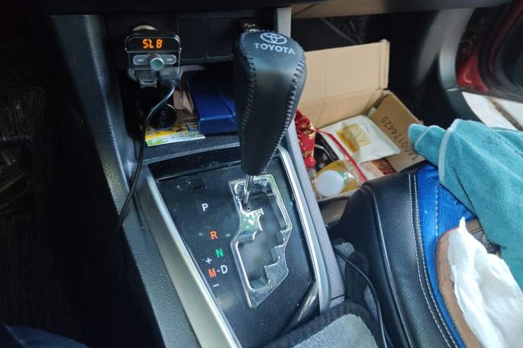 Used Toyota Levin 2014 1.8 GS CVT Elite Edition Gear Lever
