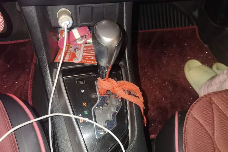 Used Toyota Levin 2014 1.6G CVT Elite Edition Gear Lever