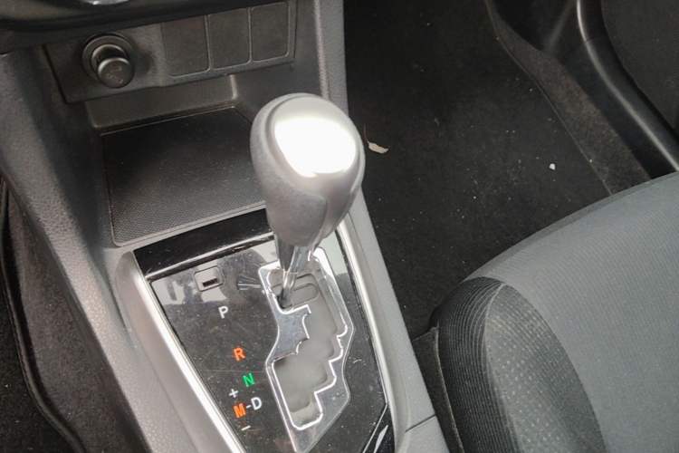 Used Toyota Levin 2014 1.6G CVT Elite Edition Gear Lever