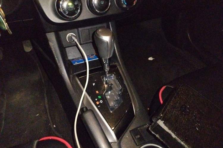 Used Toyota Levin 2014 1.6G CVT Elite Edition Gear Lever