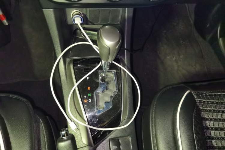 Used Toyota Levin 2014 1.6G CVT Elite Edition Gear Lever