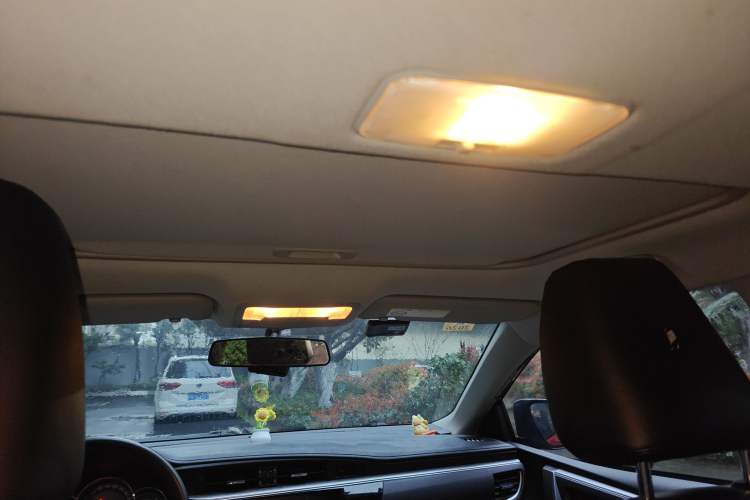 Used Toyota Levin 2014 1.6G CVT Elite Edition Headliner