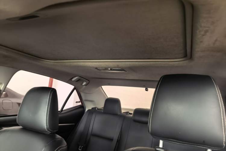 Used Toyota Levin 2014 1.6G CVT Elite Edition Headliner