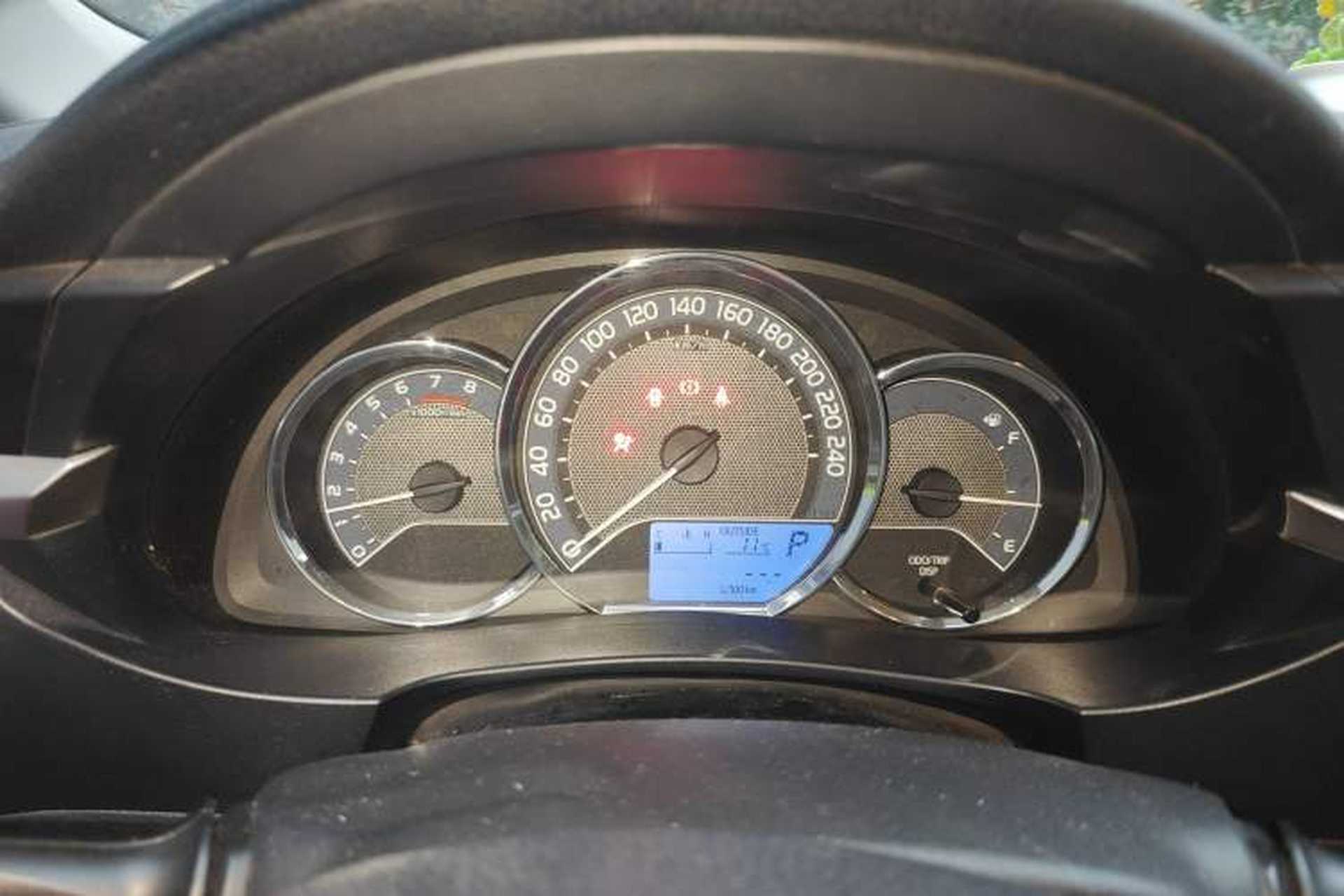 Used Toyota Levin 2014 1.6G CVT Elite Edition Instrument Cluster