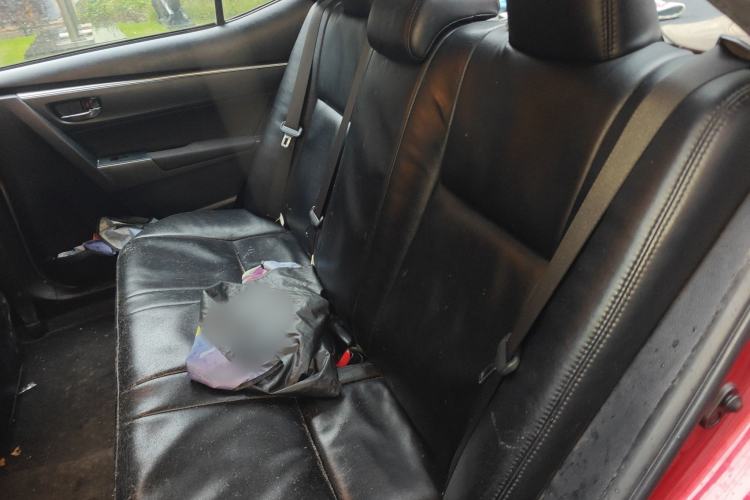 Used Toyota Levin 2014 1.6G CVT Elite Edition Interior 4