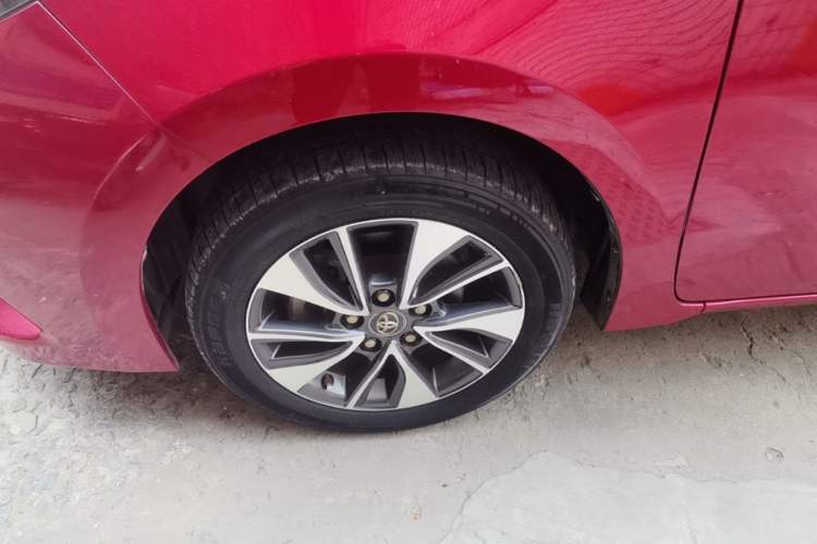 Used Toyota Levin 2014 1.8 GS CVT Elite Edition Left Front Wheel Hub