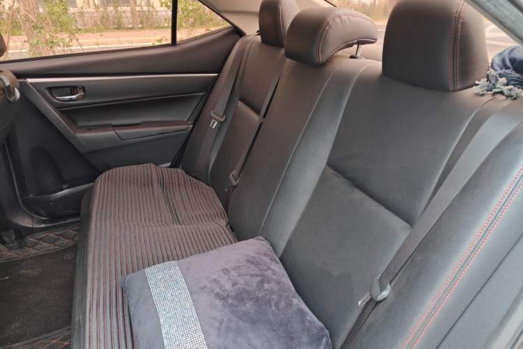 Used Toyota Levin 2014 1.6G CVT Elite Edition Left Rear Seat