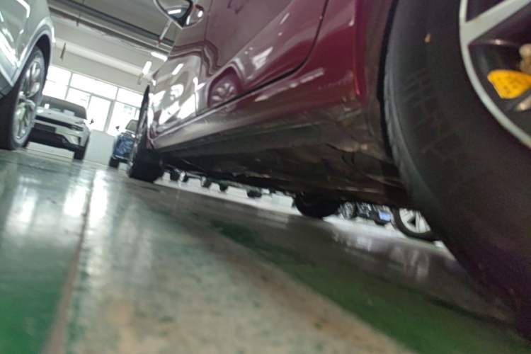 Used Toyota Levin 2014 1.6G CVT Elite Edition Left Side Sill