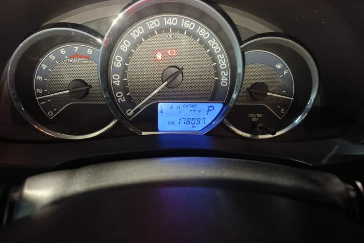 Used Toyota Levin 2014 1.6G CVT Elite Edition Odometer Close Up