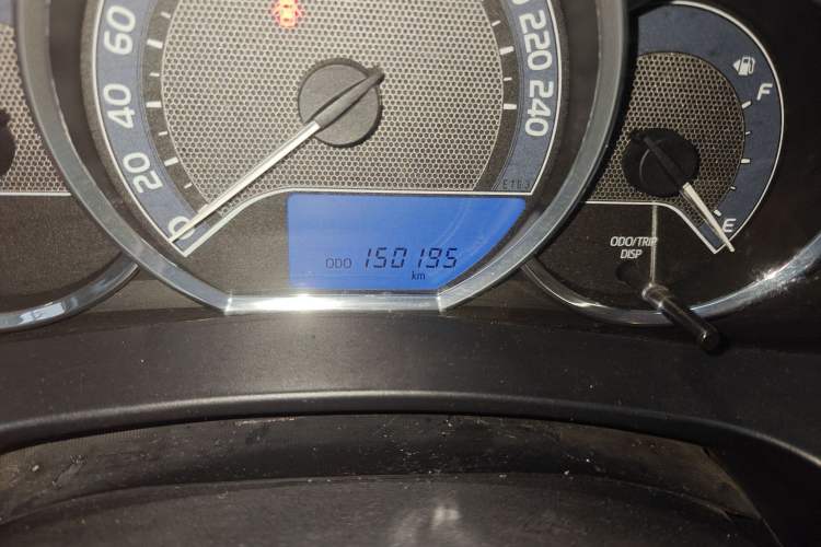 Used Toyota Levin 2014 1.6G CVT Elite Edition Odometer Close Up