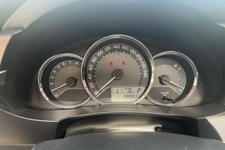 Used Toyota Levin 2014 1.6G CVT Elite Edition Odometer Close Up
