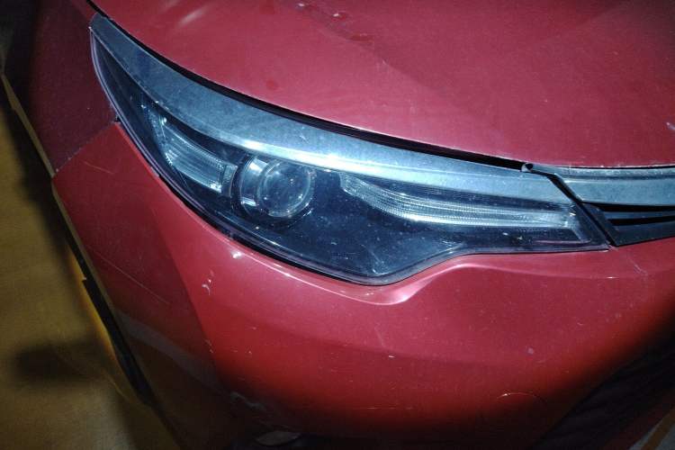Used Toyota Levin 2014 1.6G CVT Elite Edition Right Front Headlight