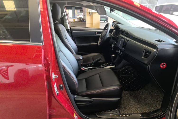 Used Toyota Levin 2014 1.6G CVT Elite Edition Right Front Seat