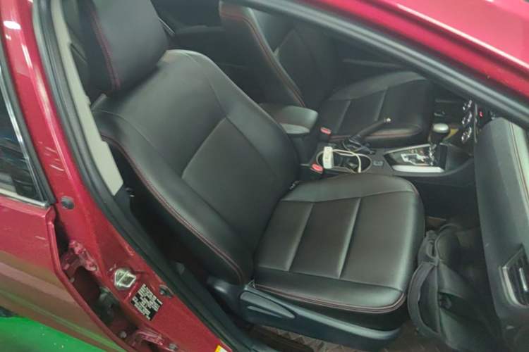 Used Toyota Levin 2014 1.6G CVT Elite Edition Right Front Seat