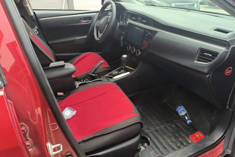 Used Toyota Levin 2014 1.6G CVT Elite Edition Right Front Seat