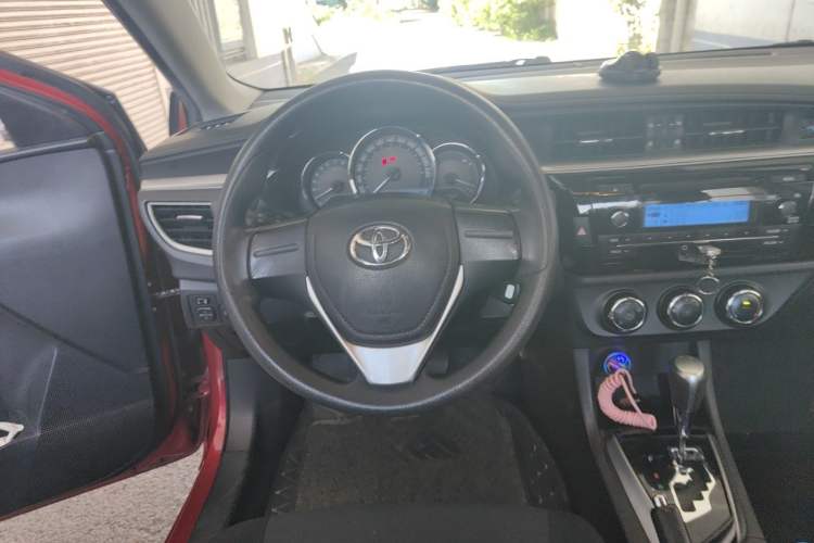 Used Toyota Levin 2014 1.6G CVT Elite Edition Steering Wheel