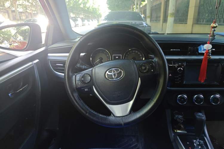Used Toyota Levin 2014 1.8 GS CVT Elite Edition Steering Wheel