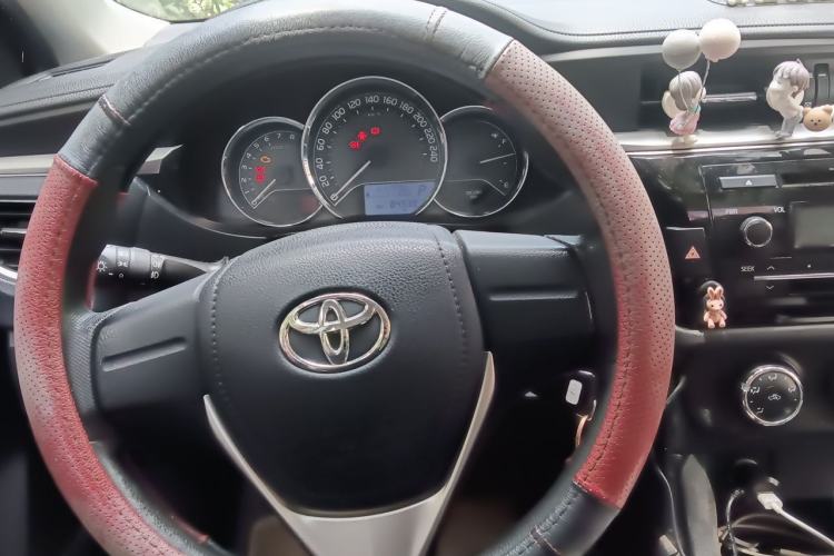 Used Toyota Levin 2014 1.6G CVT Elite Edition Steering Wheel