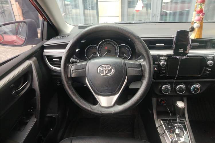 Used Toyota Levin 2014 1.6G CVT Elite Edition Steering Wheel