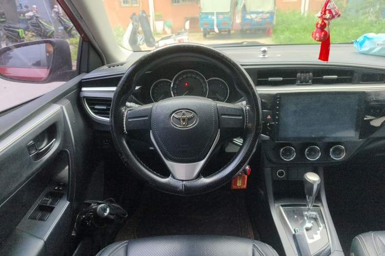 Used Toyota Levin 2014 1.6G CVT Elite Edition Steering Wheel